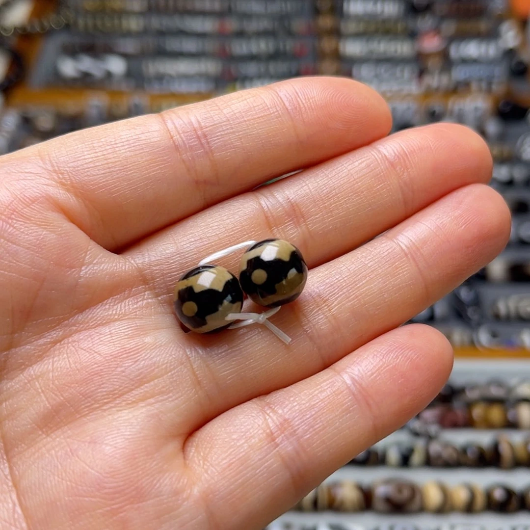 【闪购商品】玛瑙/玉髓颈饰未镶嵌@****?