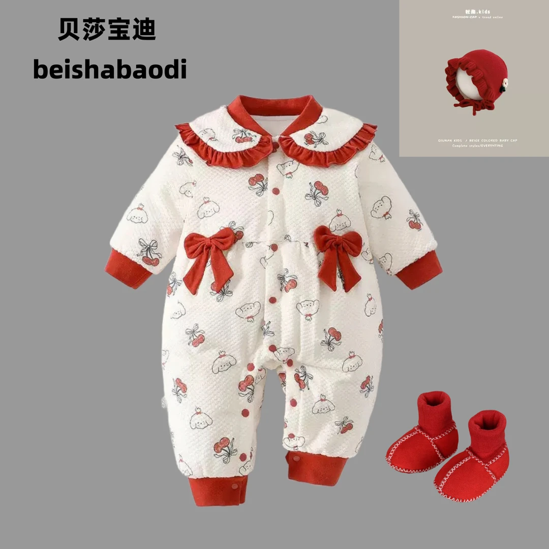 女宝宝公主夹棉哈衣秋冬季小月龄婴儿洋气蝴蝶结爬爬服百天连体衣