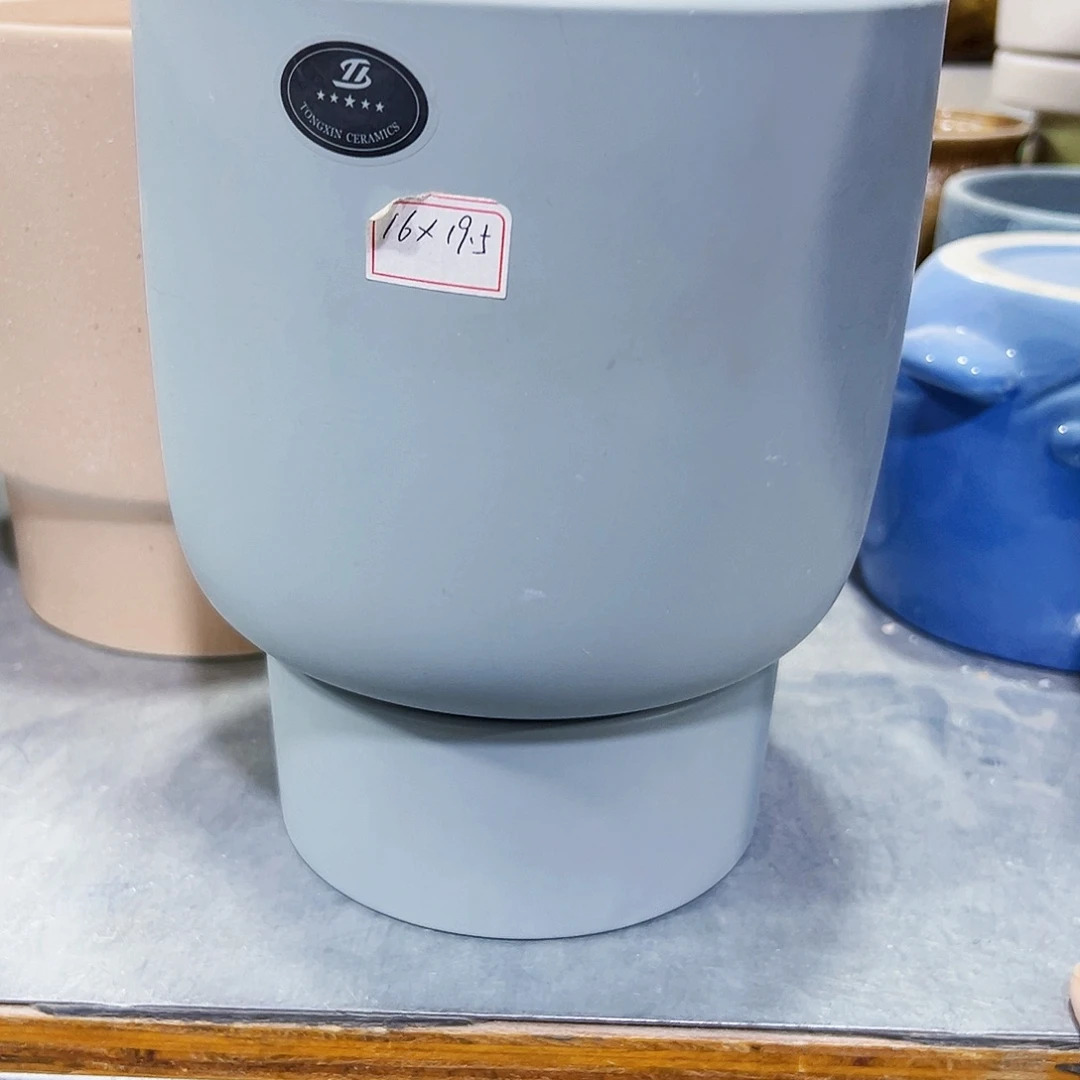 有孔，外贸尾单陶瓷花盆凑单10米包邮