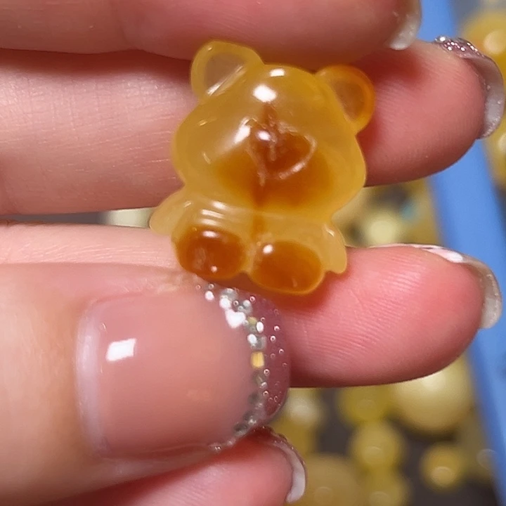蜜蜡未镶嵌裸石微瑕156