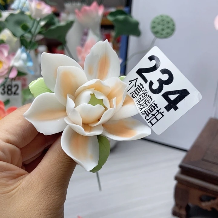陶瓷制品的制作手工制作陶瓷花