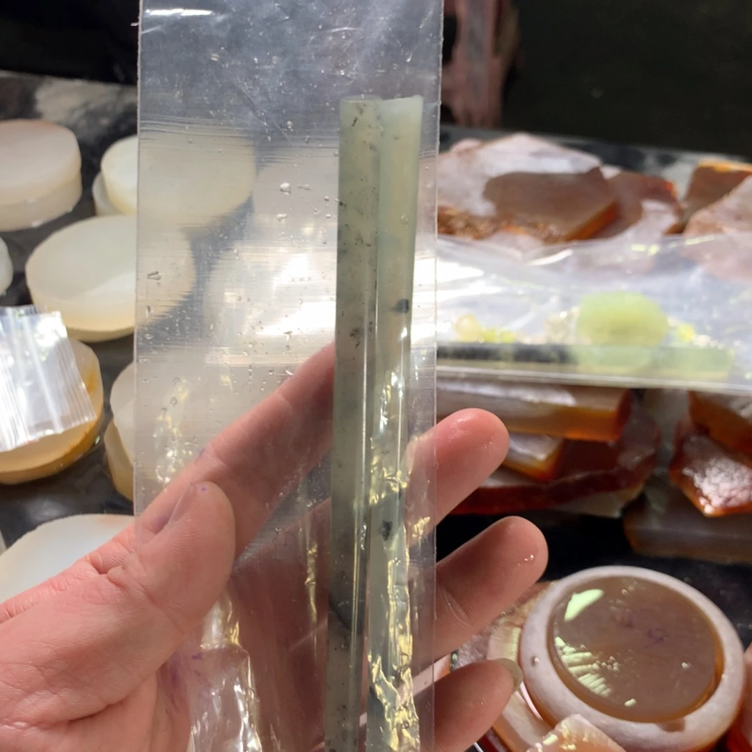 *****蛇纹石玉未镶嵌发饰