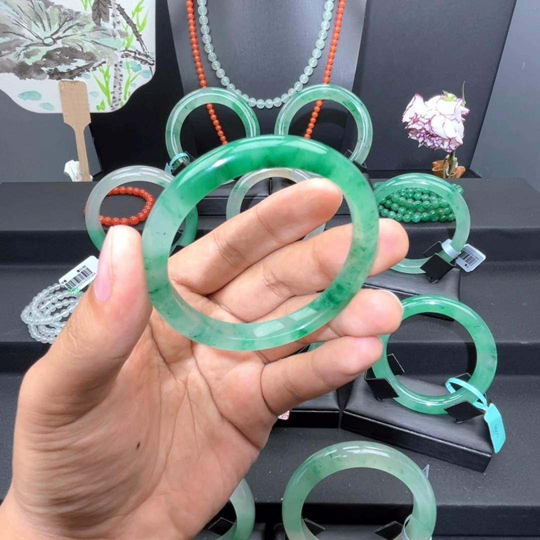 合金手镯石英质玉（非洲翠）