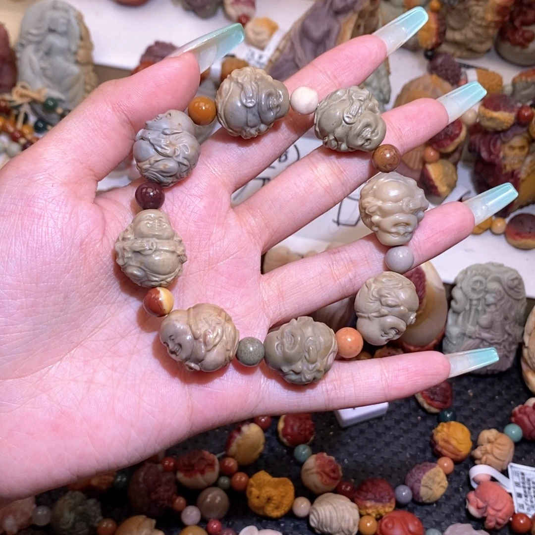未镶嵌手串石英质玉（阿拉善玉）