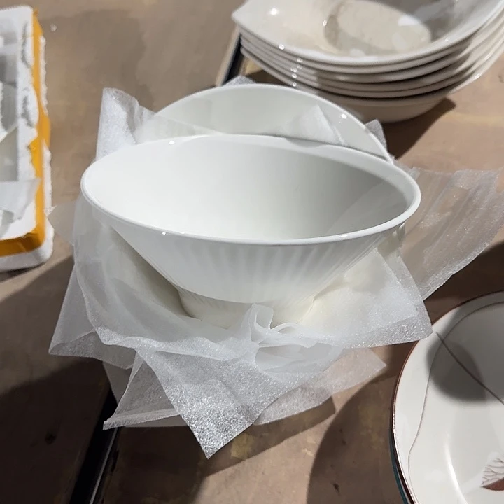 瓷7 英寸 竖纹碗  4 个装