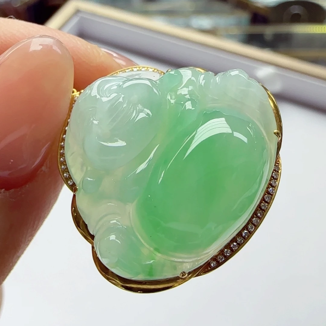 颈饰18K金镶嵌翡翠b948