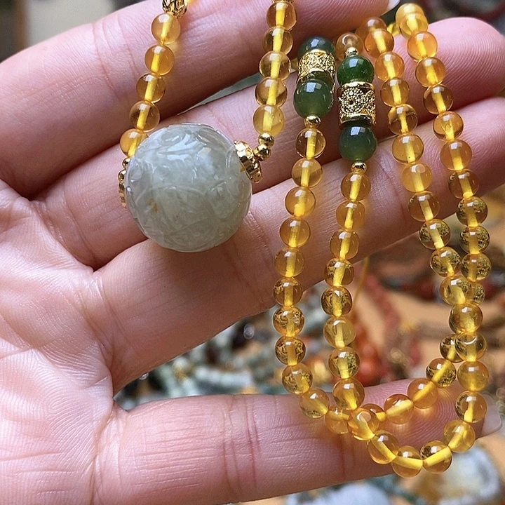 翡翠颈饰未镶嵌球一套39