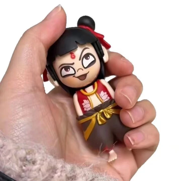 【新势】变脸玩具魔童闹海手办创意表情包按压挂件摆件娃娃钥匙扣饰
