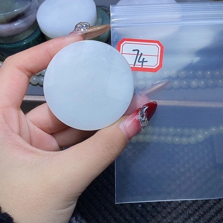 和田玉和田玉边角料随机发未镶嵌