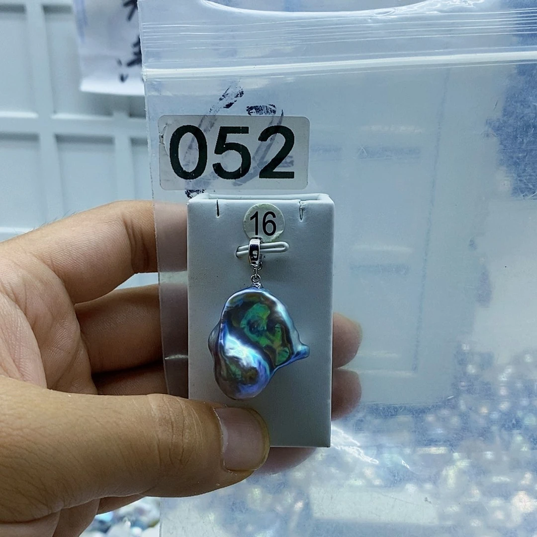 淡水珍珠合金颈饰