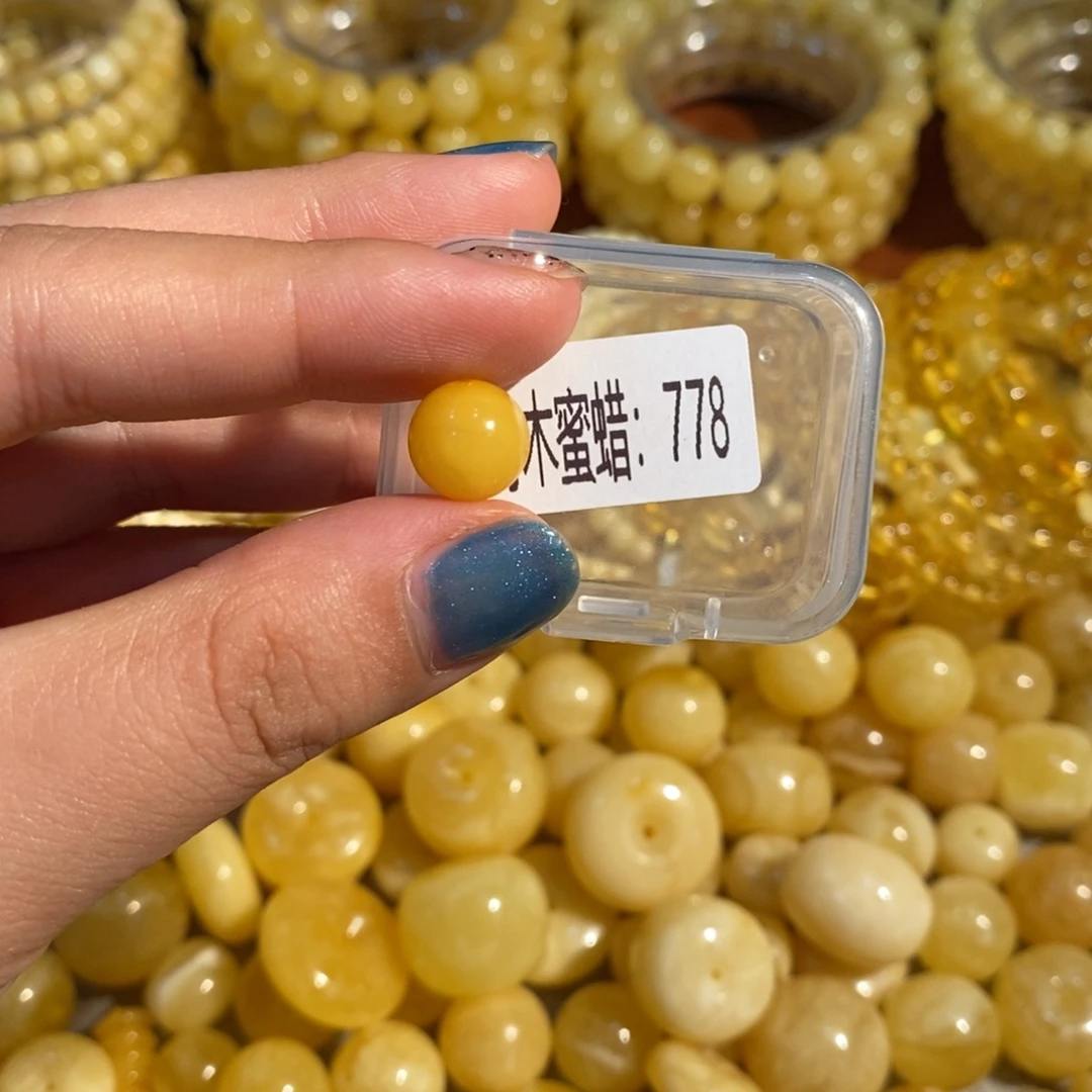 未镶嵌琥珀珠宝奇石778