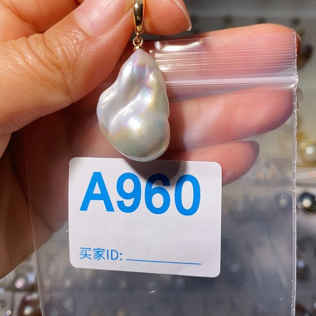 颈饰未镶嵌淡水珍珠