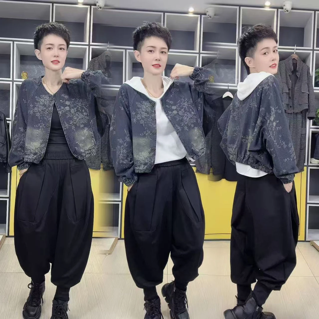 羽472-网红款弯刀蝙蝠袖浮雕花牛仔外套