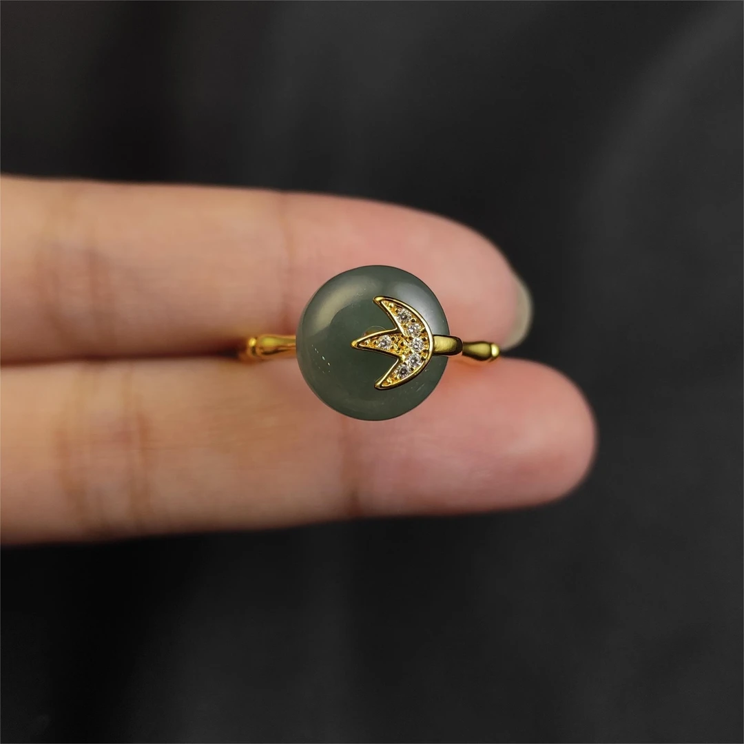 翡翠三叶草蛋面设计款戒指赠礼盒合金(多样性发) C01-42