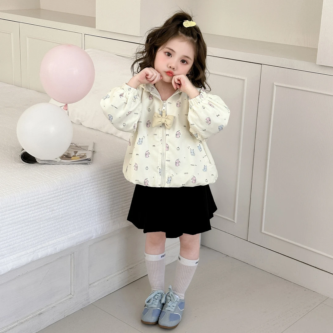 女童秋季2025时尚潮流儿童新款外套蝴蝶结印花连帽休闲风外套