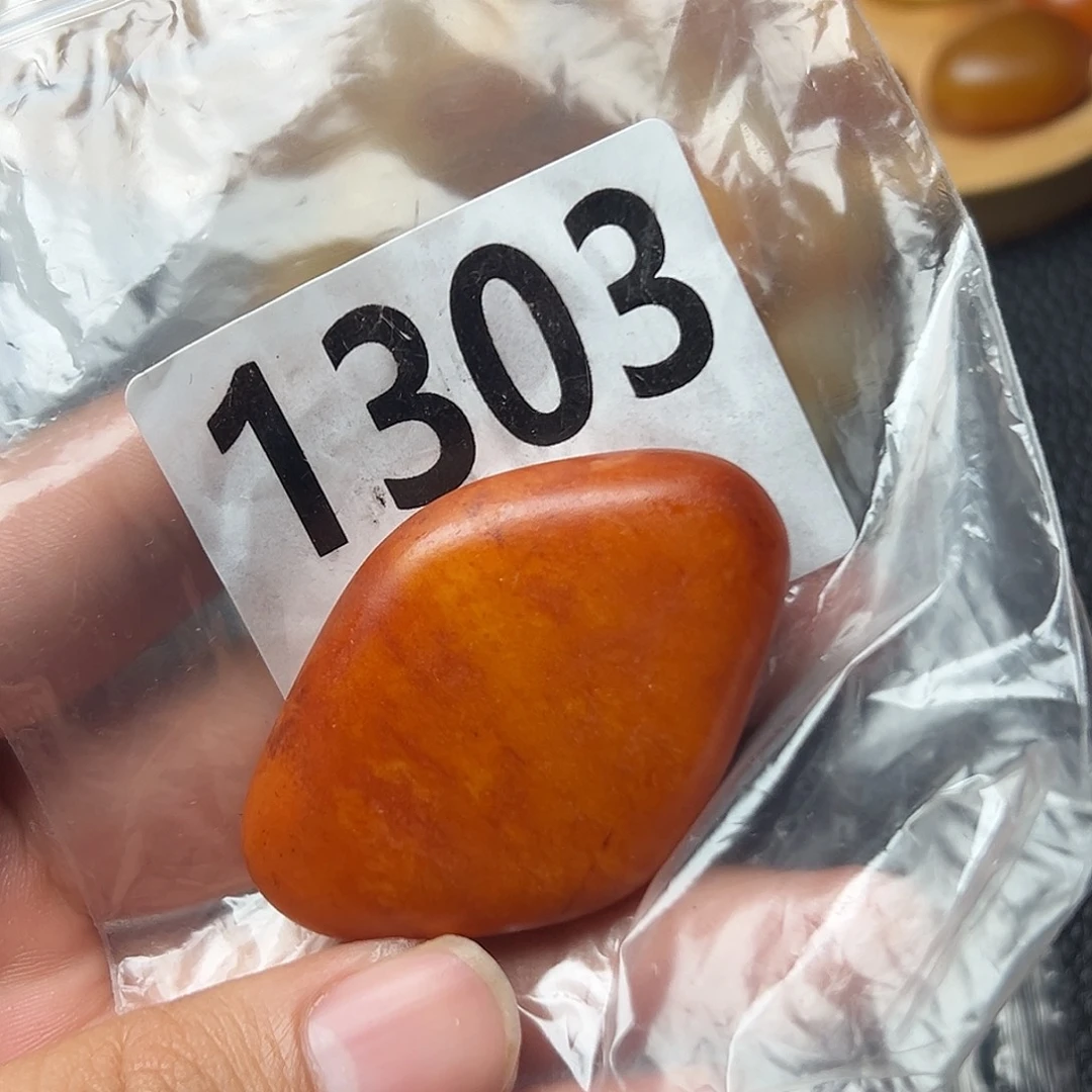 和田玉未镶嵌手串