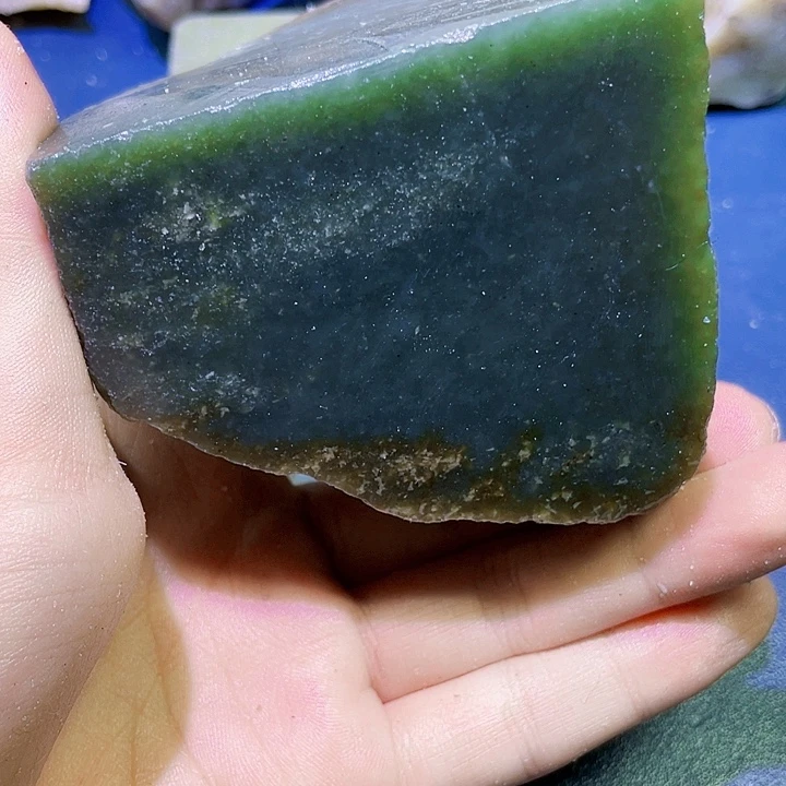 未镶嵌和田玉（糖玉）珠宝半成品