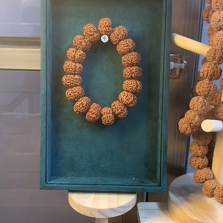 金刚菩提手串信**…金刚手串