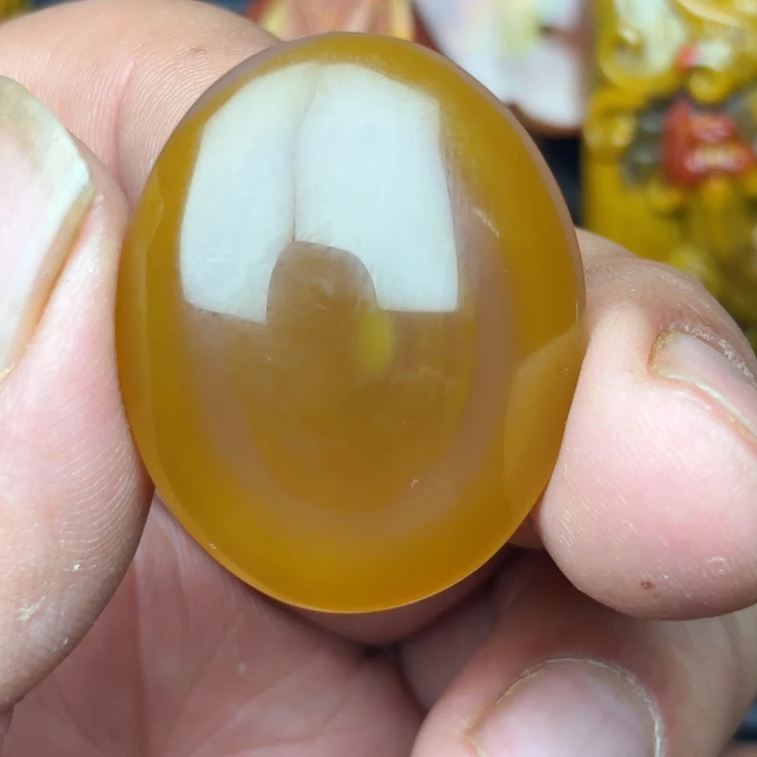 壹***9玛瑙/玉髓未镶嵌玛瑙