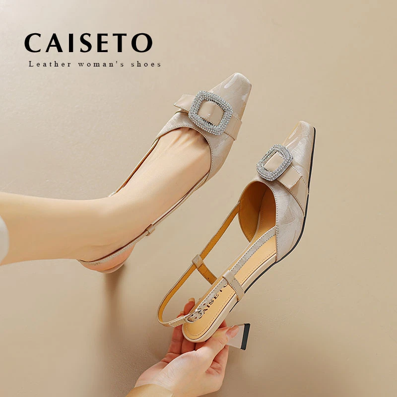 高跟鞋细跟女夏季新款百搭真皮尖头水钻一字扣带单鞋包头凉鞋d344