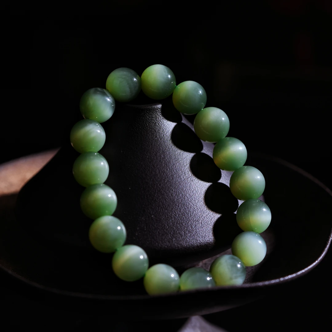 毕业级 和田碧玉闪电猫冰猫手串 11.5mm± H19309