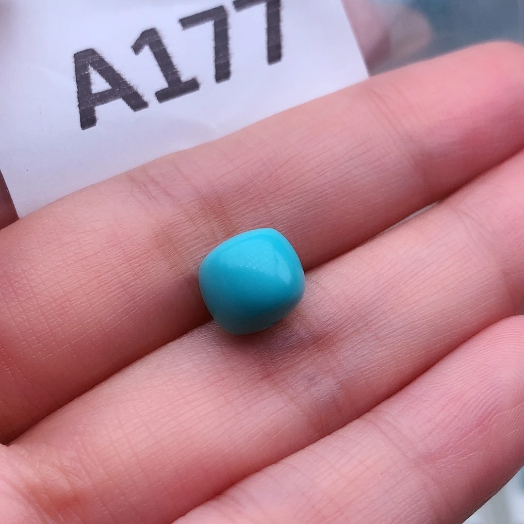 绿松石未镶嵌高瓷高色