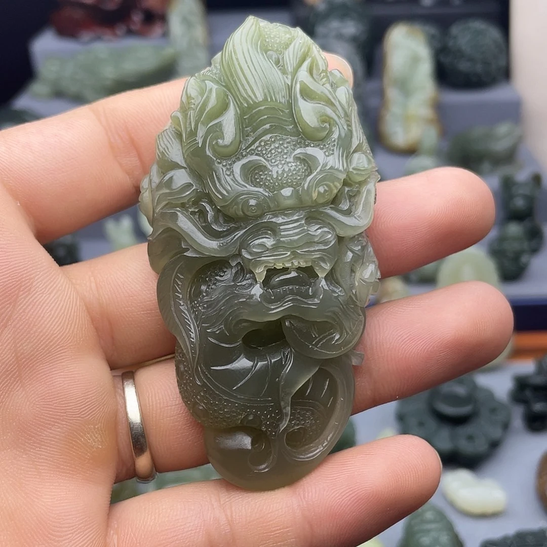 未镶嵌和田玉把件