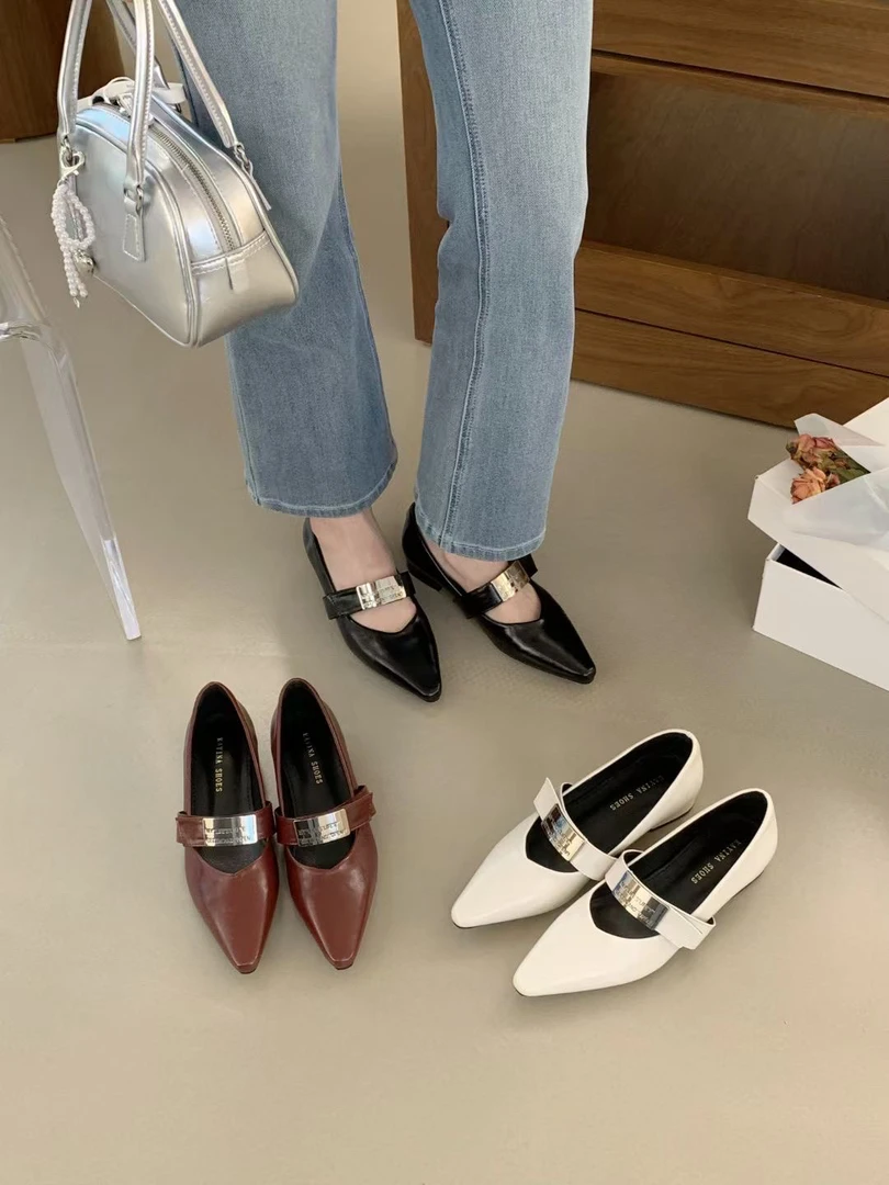 早秋法式尖头金属扣内增高一字带包头半拖气质百搭软底舒适