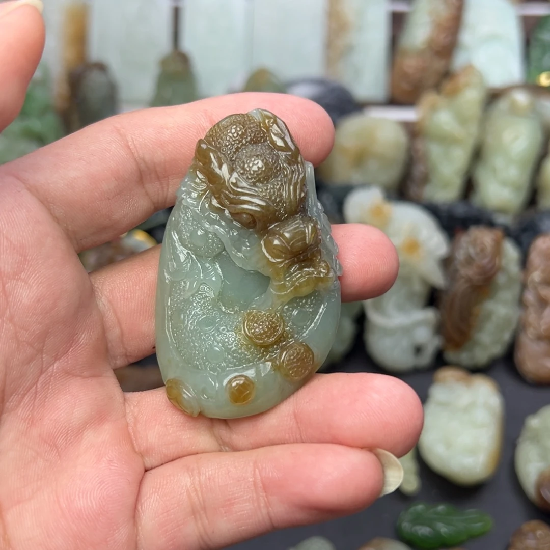 和田玉未镶嵌挂件