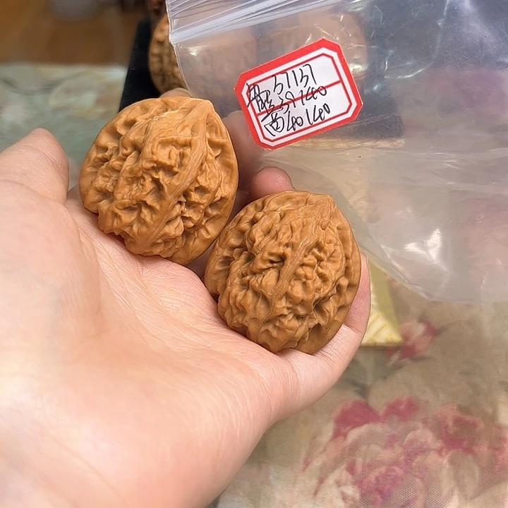 文玩核桃把件马蹄