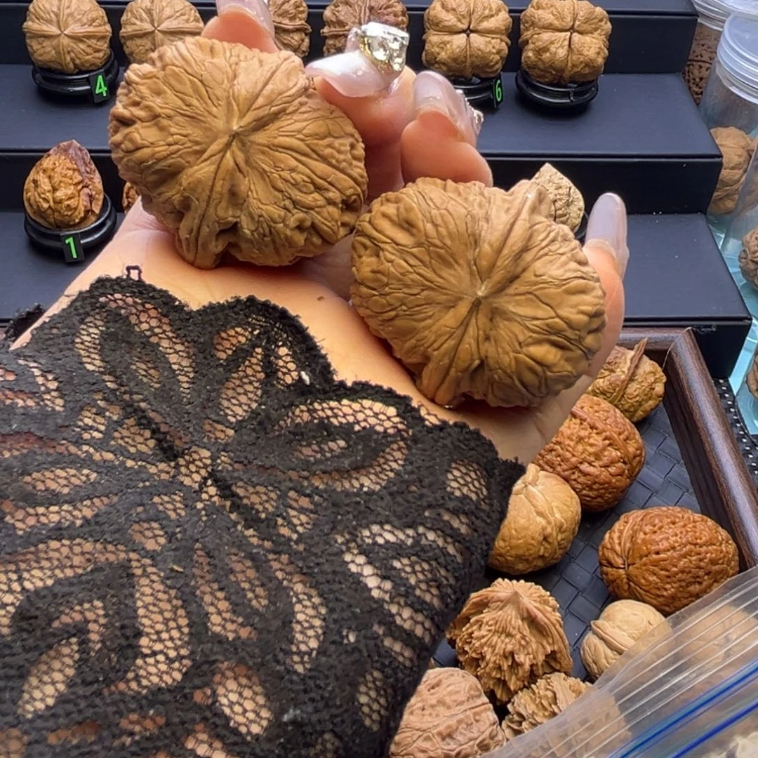 全***发文玩核桃把件元宝