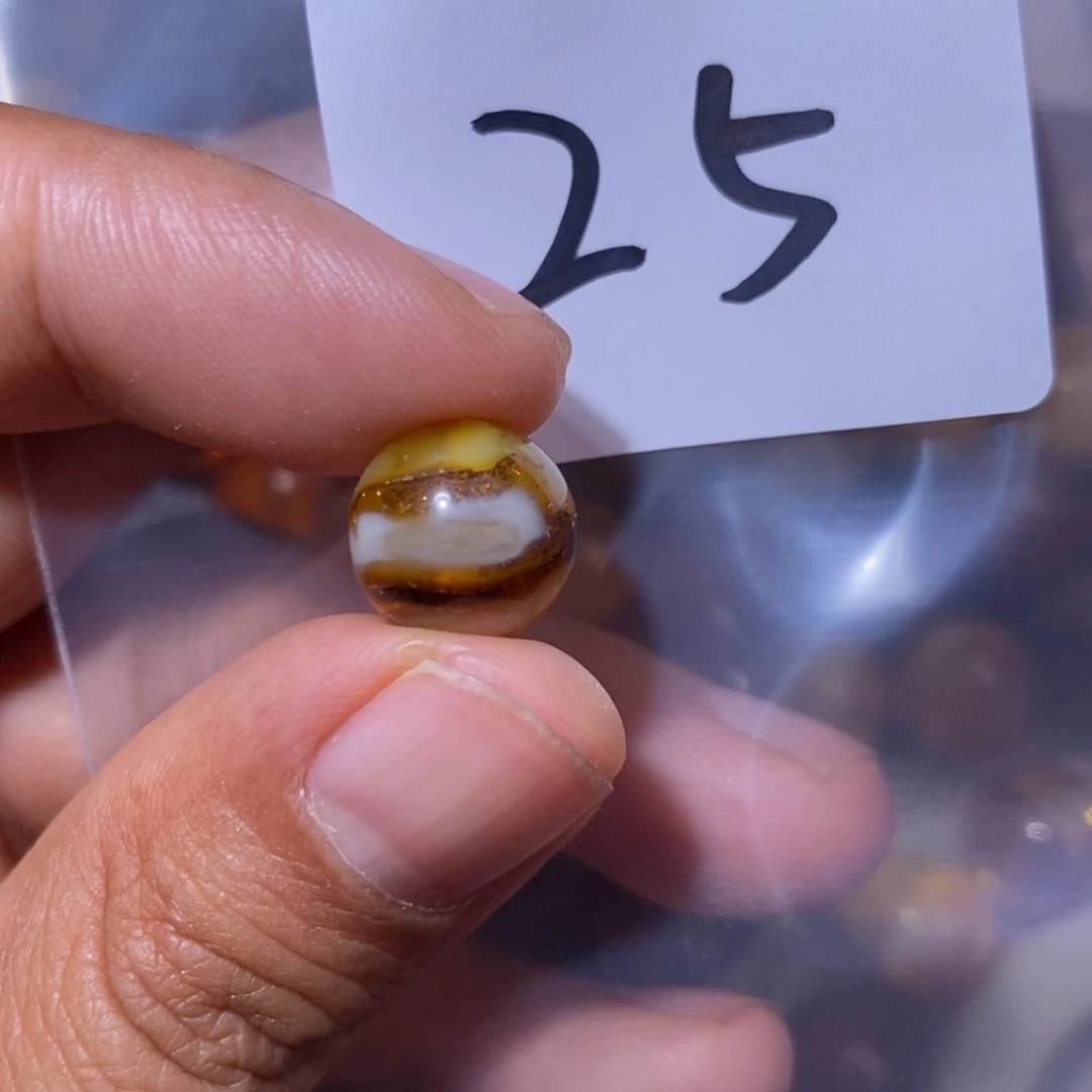 琥珀未镶嵌手链裸石