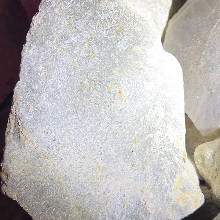 和田玉（糖玉）未镶嵌车挂