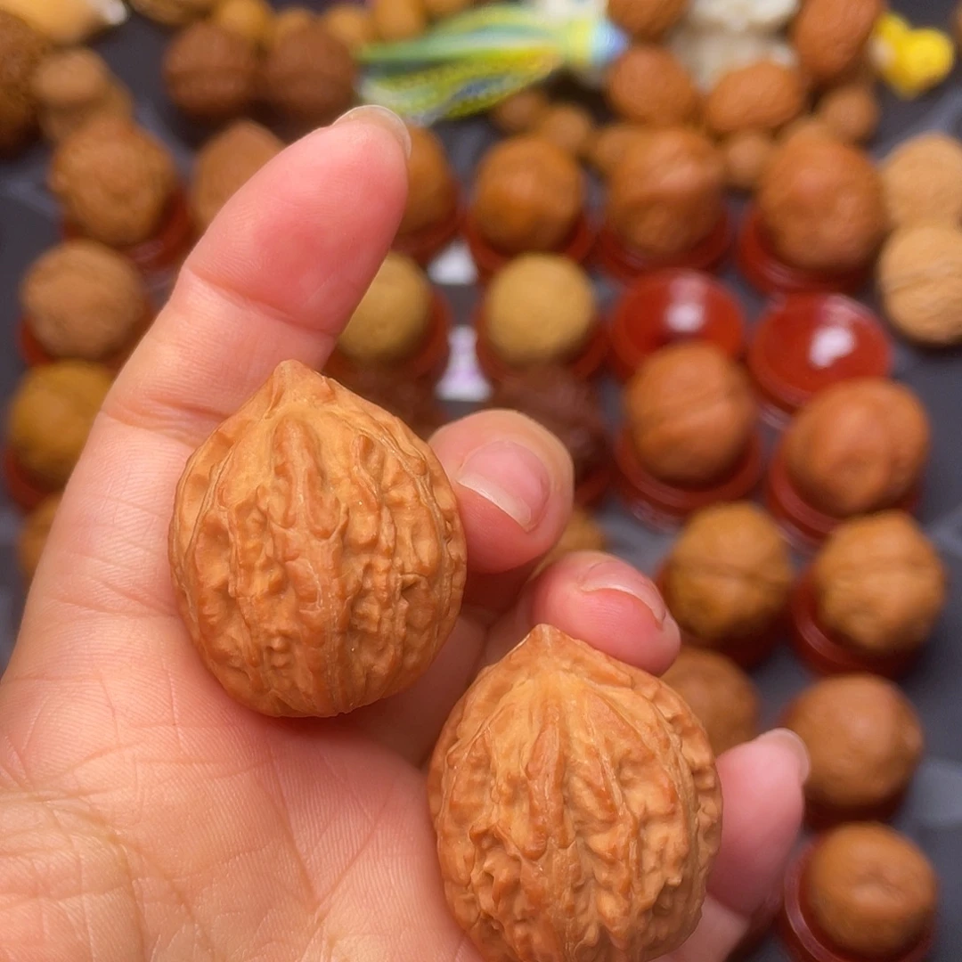 文玩核桃把件小鸡心