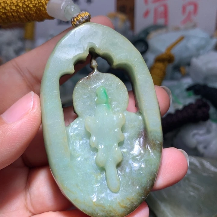 翡翠未镶嵌颈饰保真天然A货翡翠