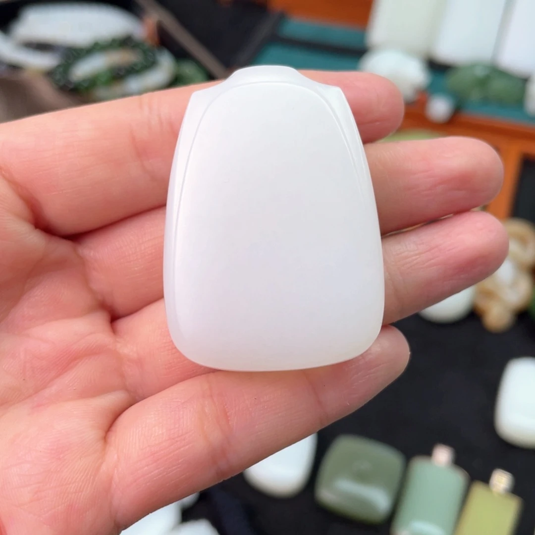 和田玉挂件未镶嵌