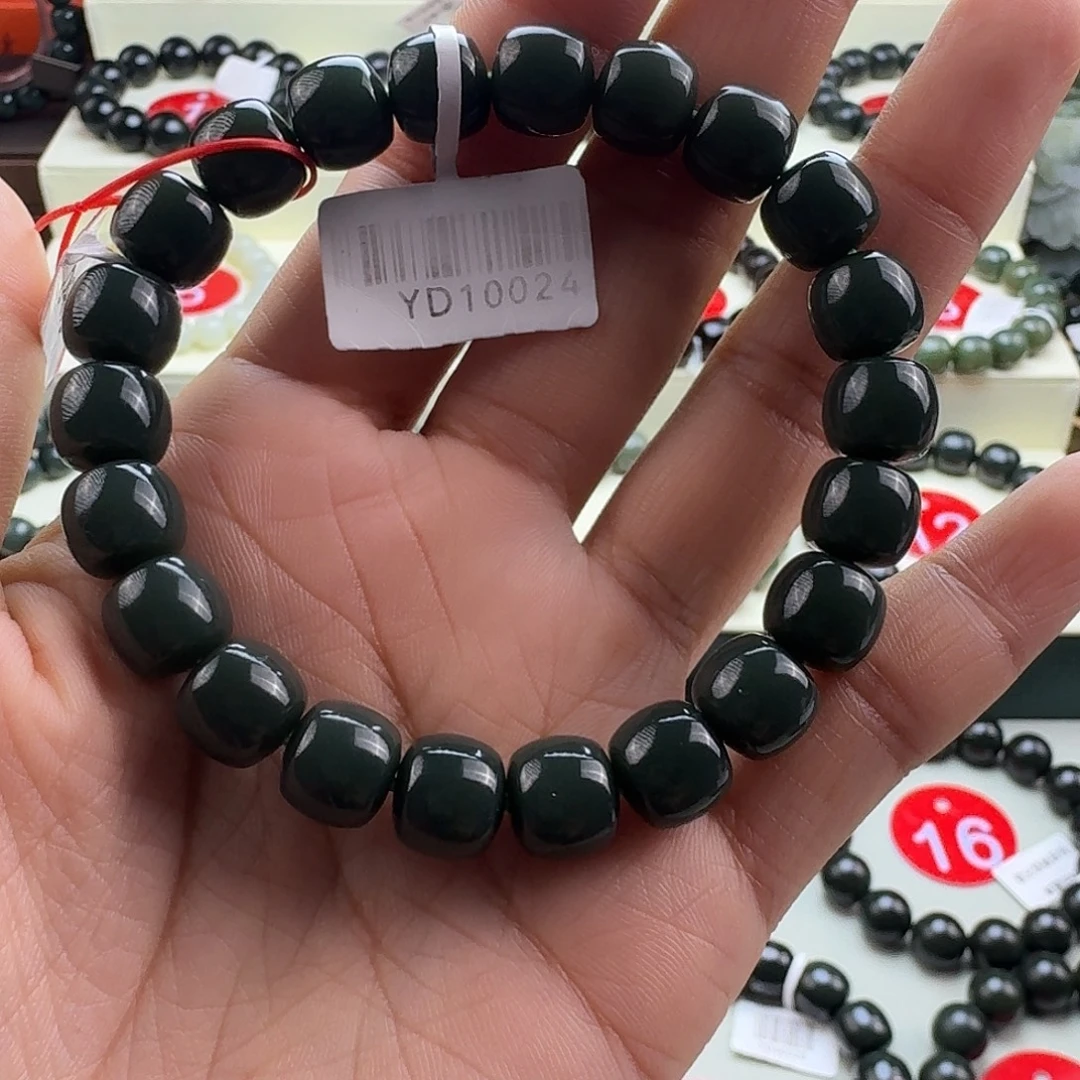 和田玉未镶嵌手串