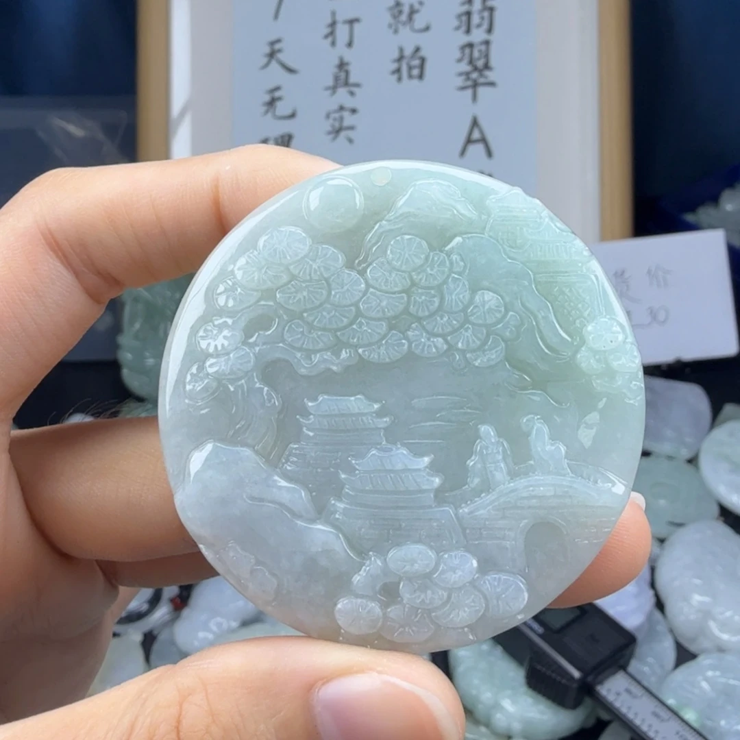 翡翠未镶嵌颈饰翡翠