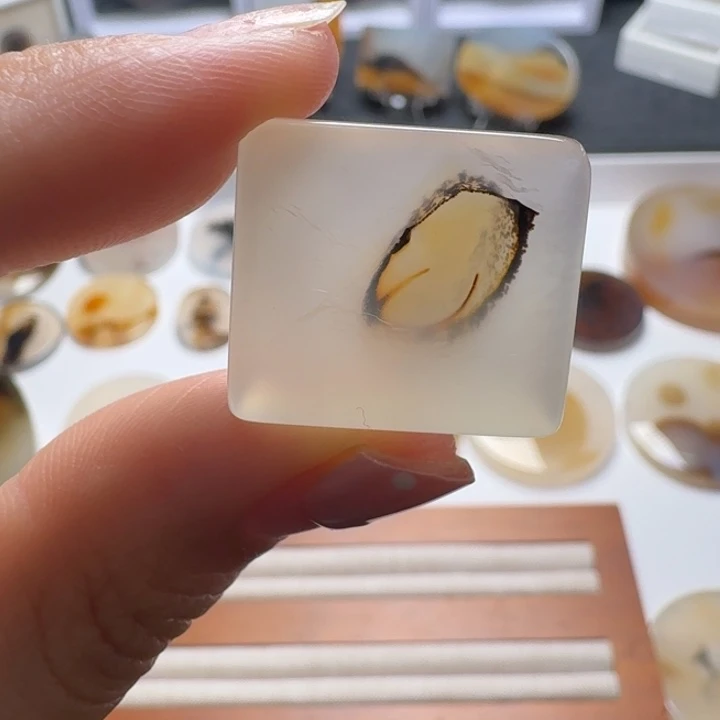 玛瑙/玉髓未镶嵌摆件