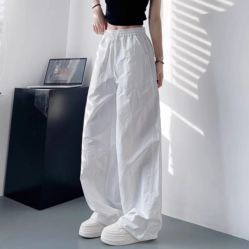 白色不透速干裤女2025夏季轻薄显瘦遮肉阔腿裤高腰褶皱运动工装裤