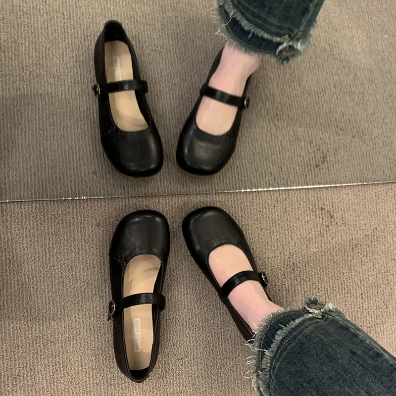 法式玛丽珍鞋女平底单鞋2025新款春季小白乐福鞋配裙子温柔小皮鞋
