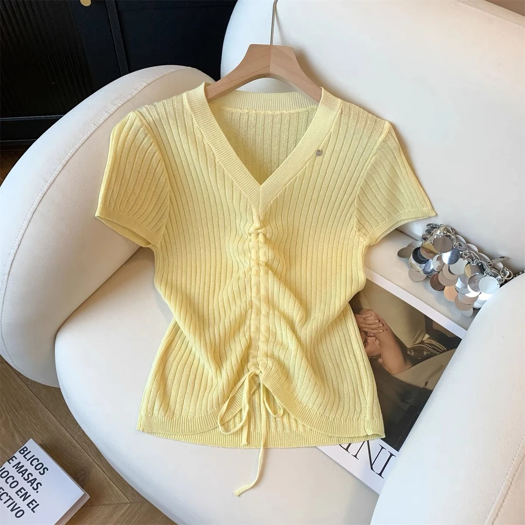 深圳南油高端女装2025新款抽绳褶皱V领短袖冰丝针织衫淡黄色上衣