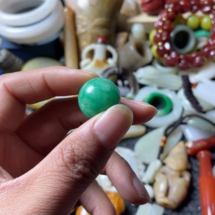 和田玉未镶嵌吊坠(不含链)