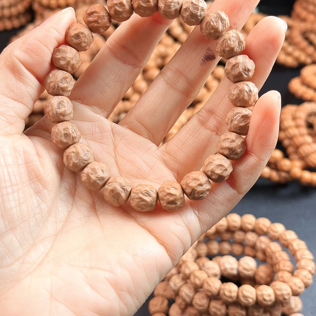 桃核吊坠猴头核桃小龙蛇