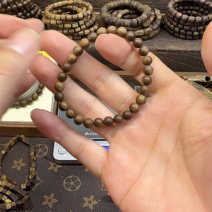 沉香碎屑沉香06圆珠单圈3克