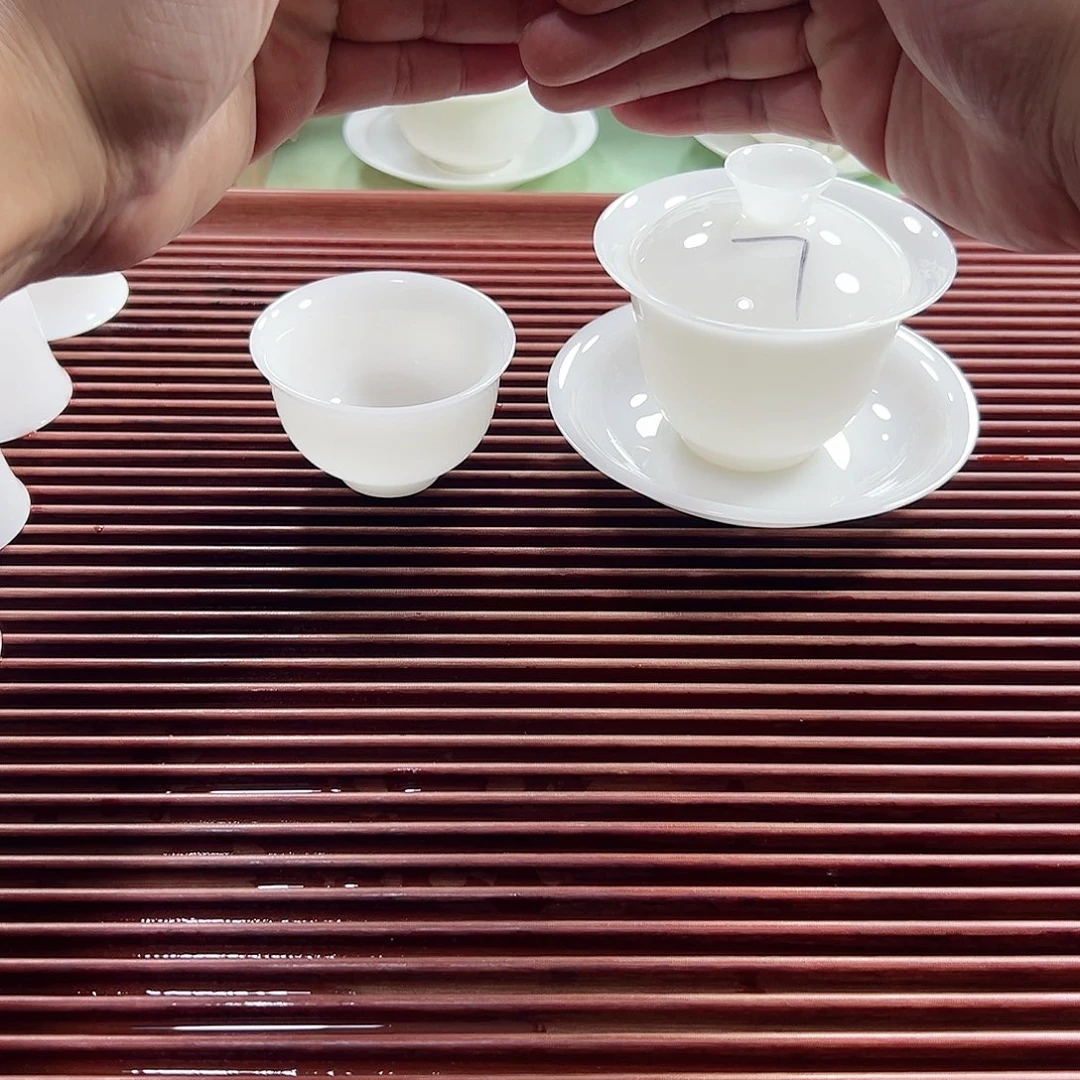 7号润玉150ml高级防烫盖碗➕1压手主人杯60ml