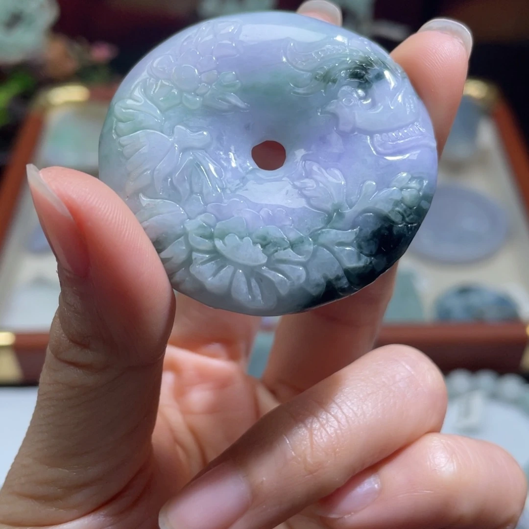 翡翠未镶嵌颈饰翡翠24
