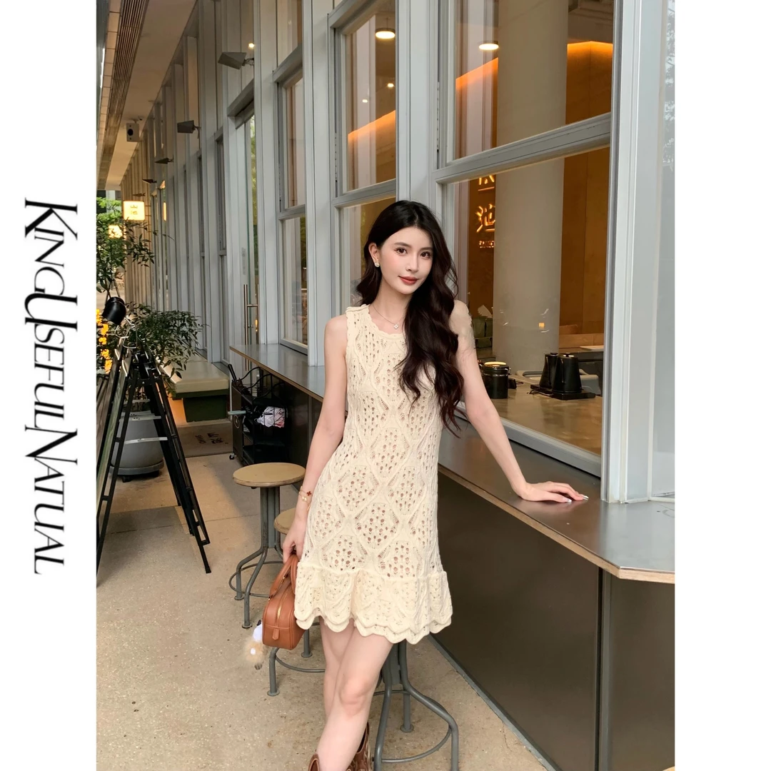 KUN【沙特回忆】俏皮时髦 镂空钩花棉线针织短款无袖真两件连衣裙