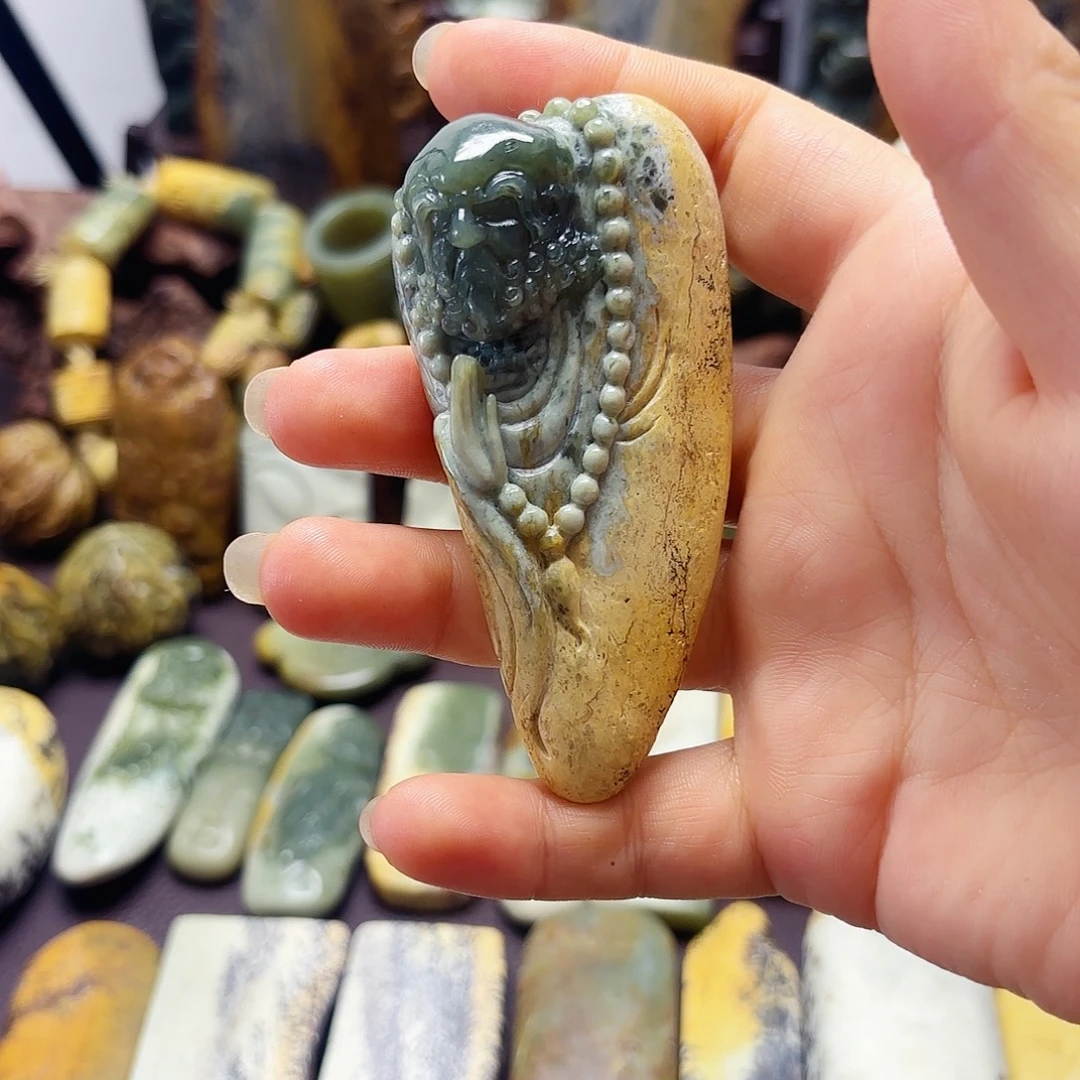 岫岩河磨玉（透闪石质玉）未镶嵌挂件