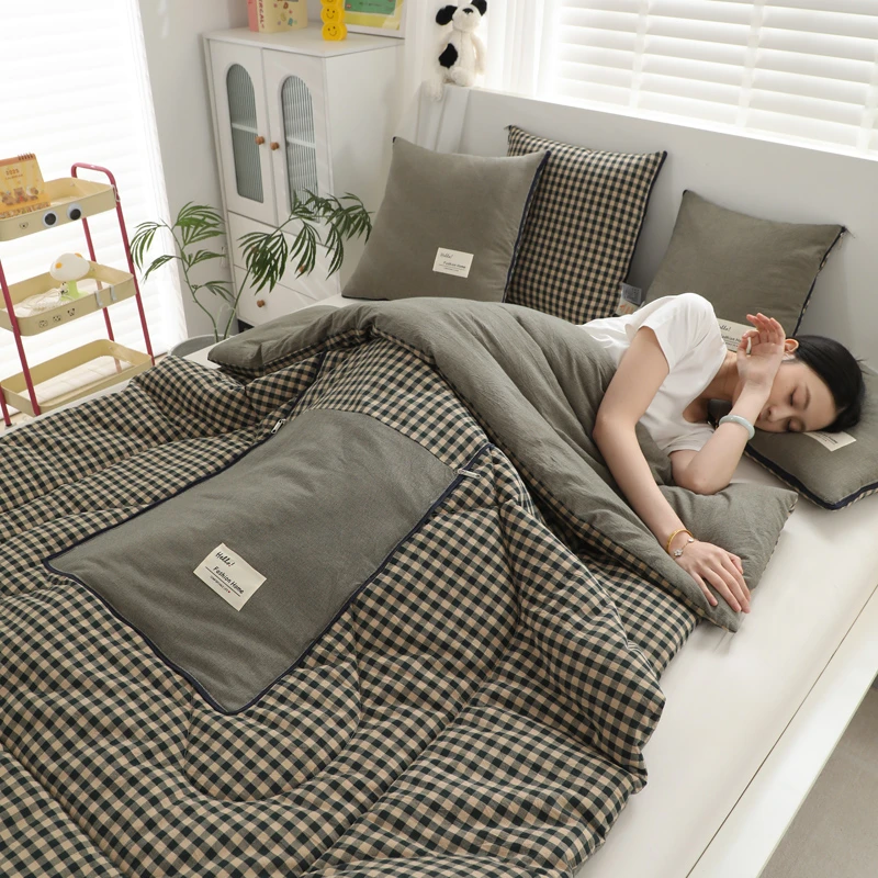 全棉抱枕被子两用空调夏凉被办公室午睡盖毯子汽车沙发靠背二合一